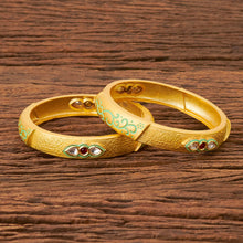 Load image into Gallery viewer, Antique Classic Bangles with Gold Plating/Indian bangles