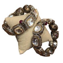 Load image into Gallery viewer, White stone Color bracelets