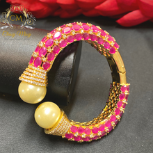 Load image into Gallery viewer, Pink CZ Stone pearl openable Kada