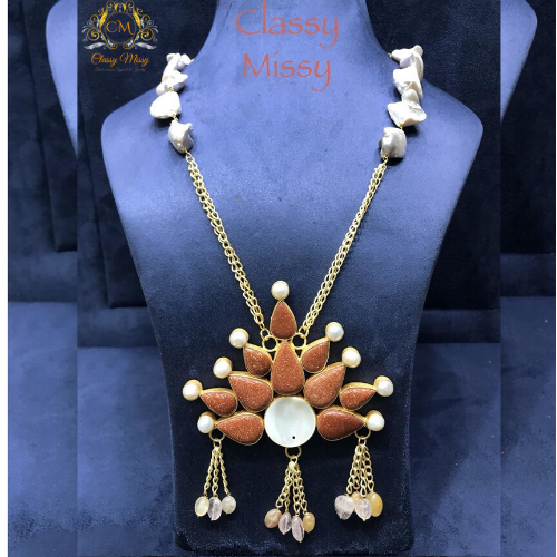 Necklace - Classy Missy by Gur
