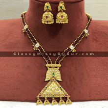 Load image into Gallery viewer, Designer simple antique gold finished necklace set/ Kemp neck set matching jhumkas/Bridal jewelry